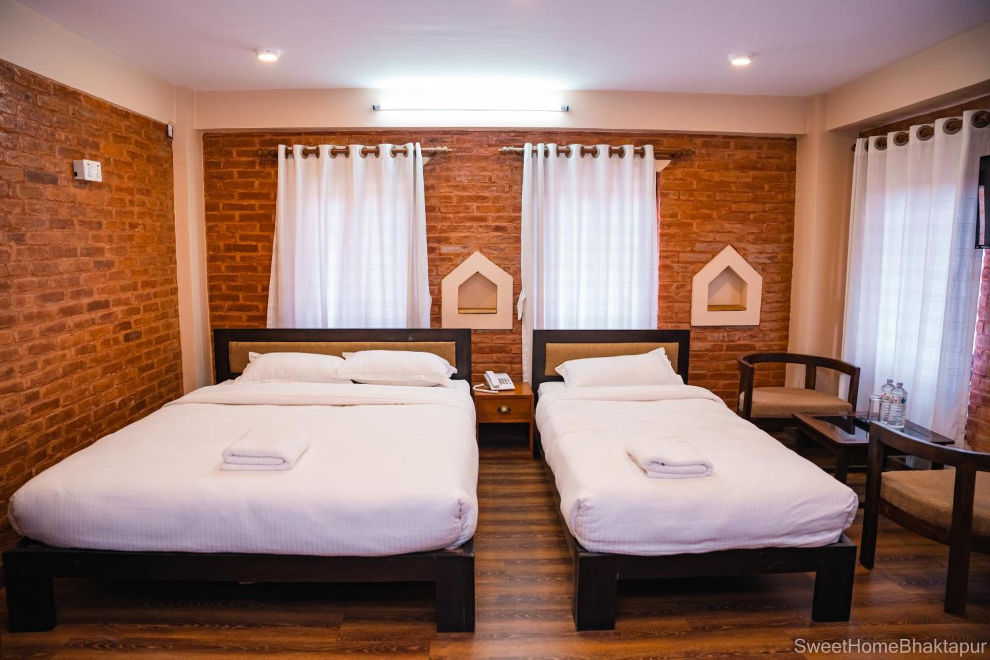 Hotel Sweet Home Bhatgoan Eksteriør billede
