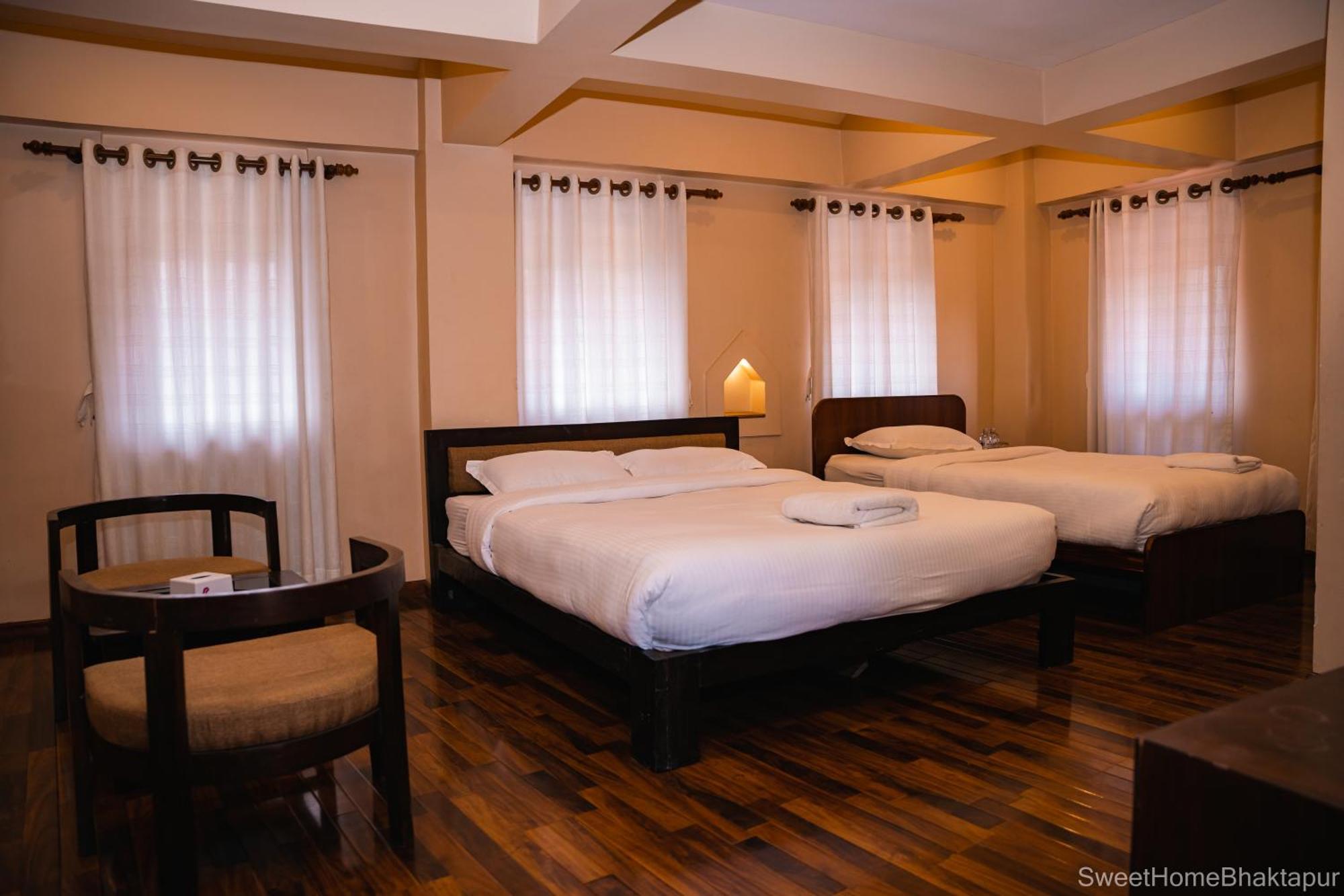 Hotel Sweet Home Bhatgoan Eksteriør billede