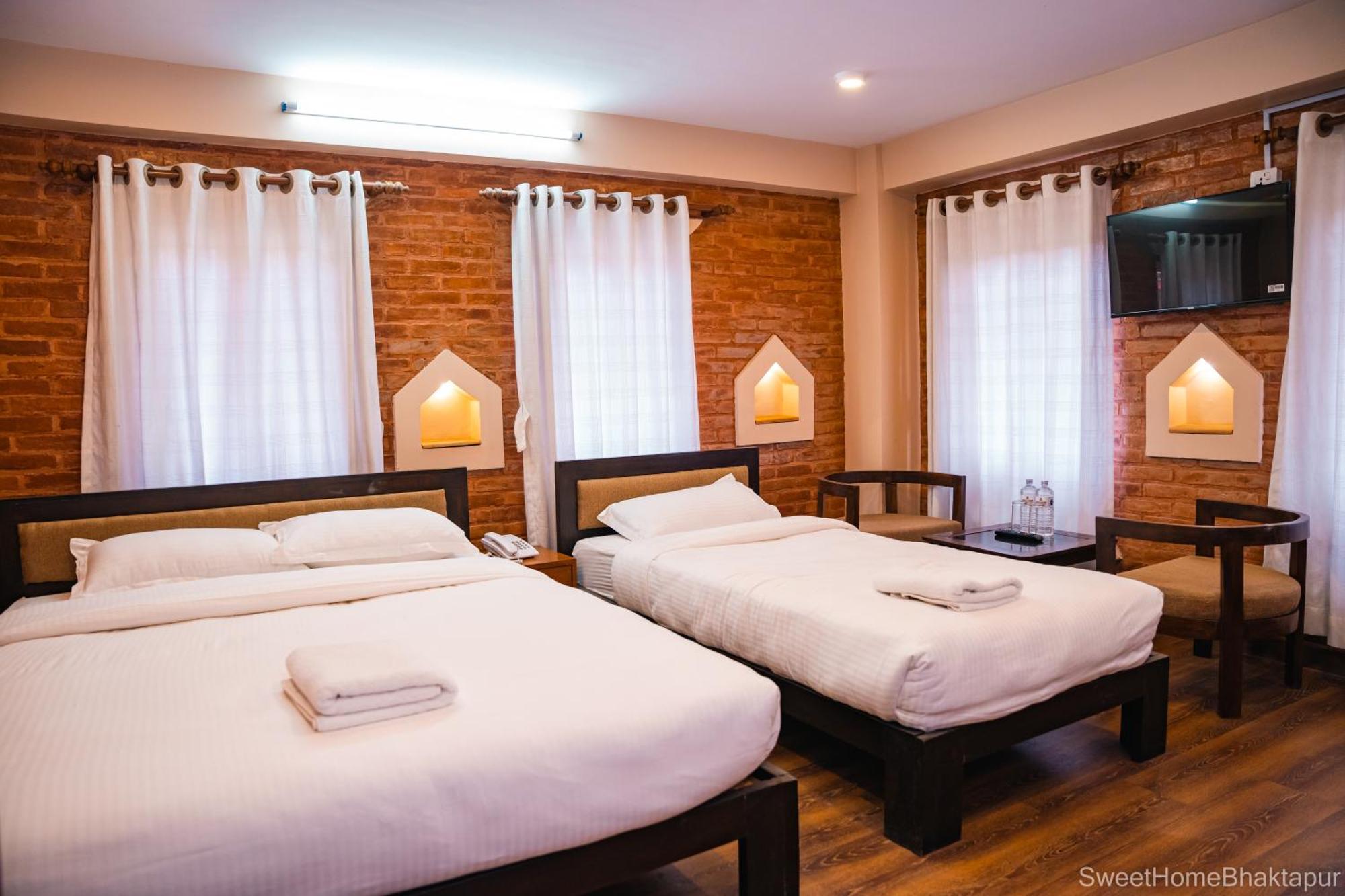 Hotel Sweet Home Bhatgoan Eksteriør billede