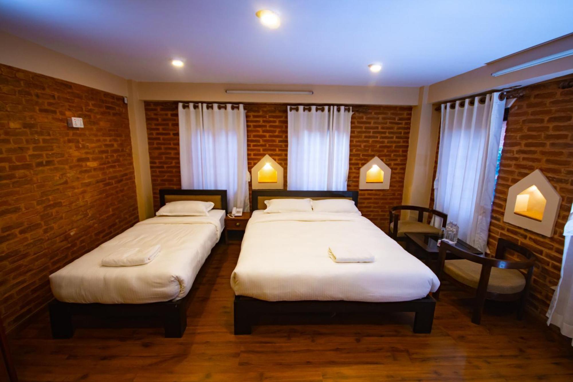 Hotel Sweet Home Bhatgoan Eksteriør billede